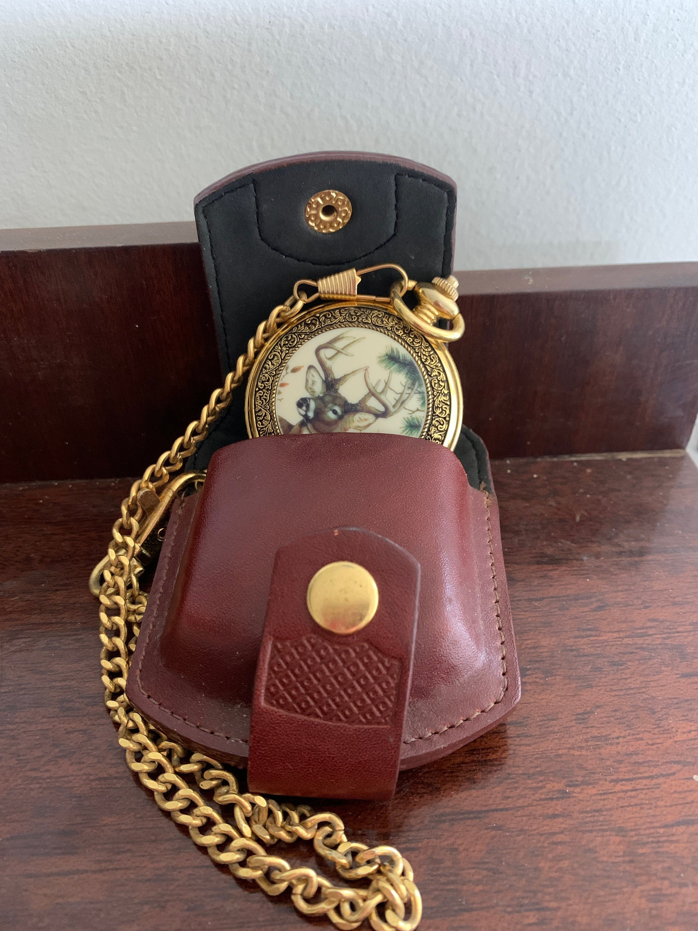 Franklin Mint 10 Point Buck Pocket Watch Keeps Good Time With
