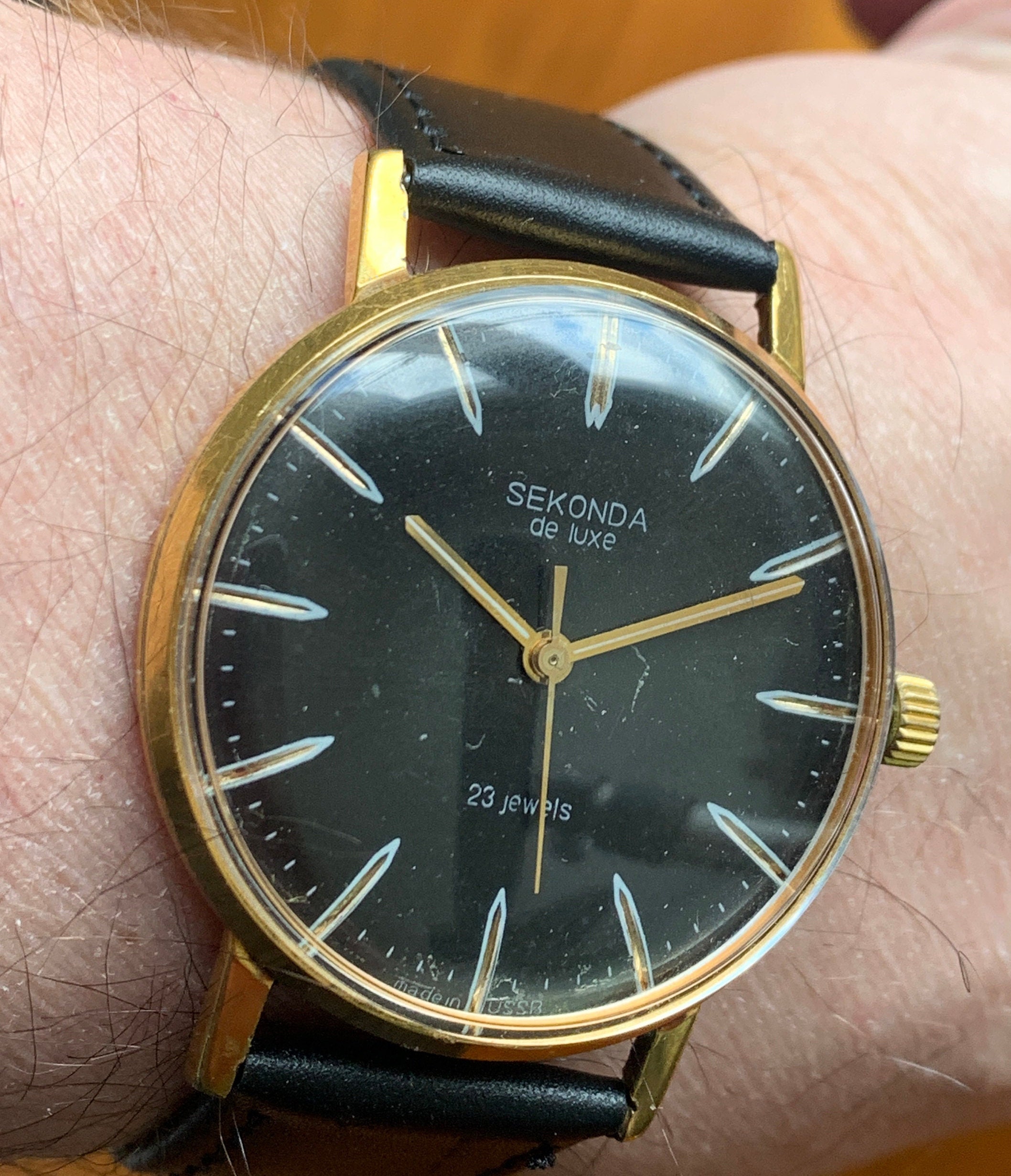 Sekonda de luxe hotsell