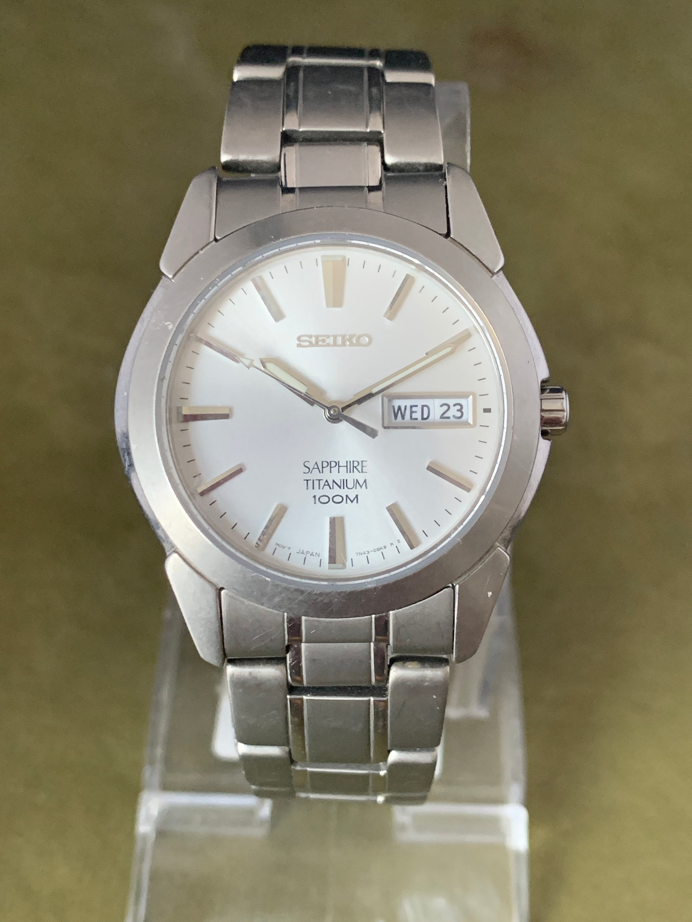 Men's Seiko Date Day 7N43-0AS0 Sapphire Titanium 100m - Etsy