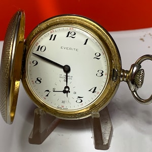 EVERITE Mechanical 17 Jewels Full Hunter Swiss Made Pocket Watch AF