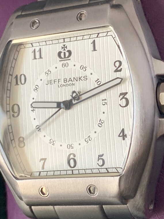 Mens Jeff Banks Large Boxed Silver and Cream Watch - image 4