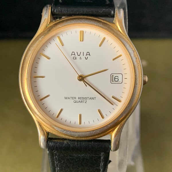 Avia Q & V Gold tone Classic Men's quartz watch With Date