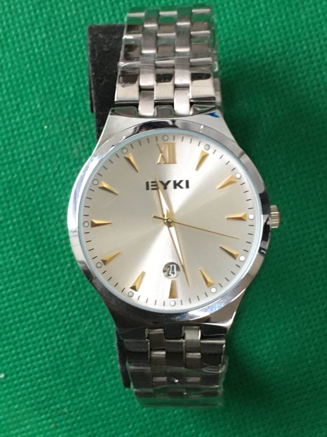 Montre tendance Eyki a calendrier decontracte pour hommes et femmes. Etsy France