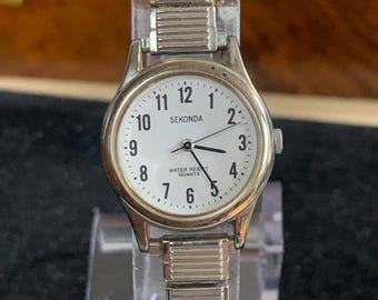 simple Ladies Sekonda  Watch Quartz  with white dial