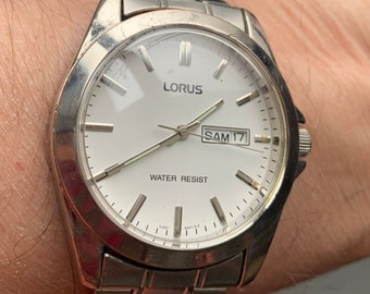 Gents Lorus by Seiko Quartz VJ33-X001 Day/date Bracelet
