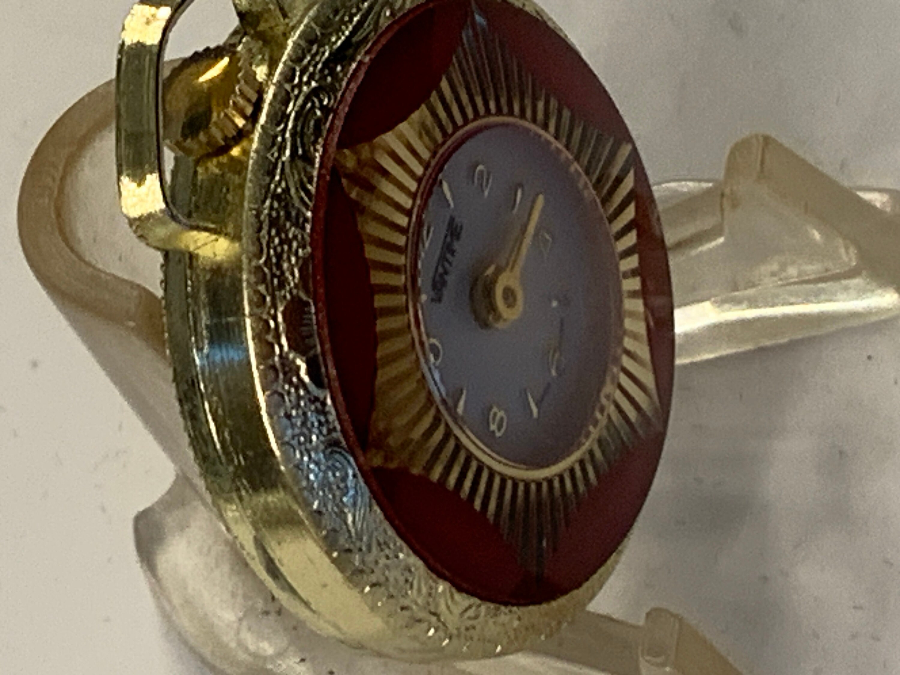 Pendant Watch Swiss Watch Vantime Watch Vintage Watch - Etsy UK display picture 1