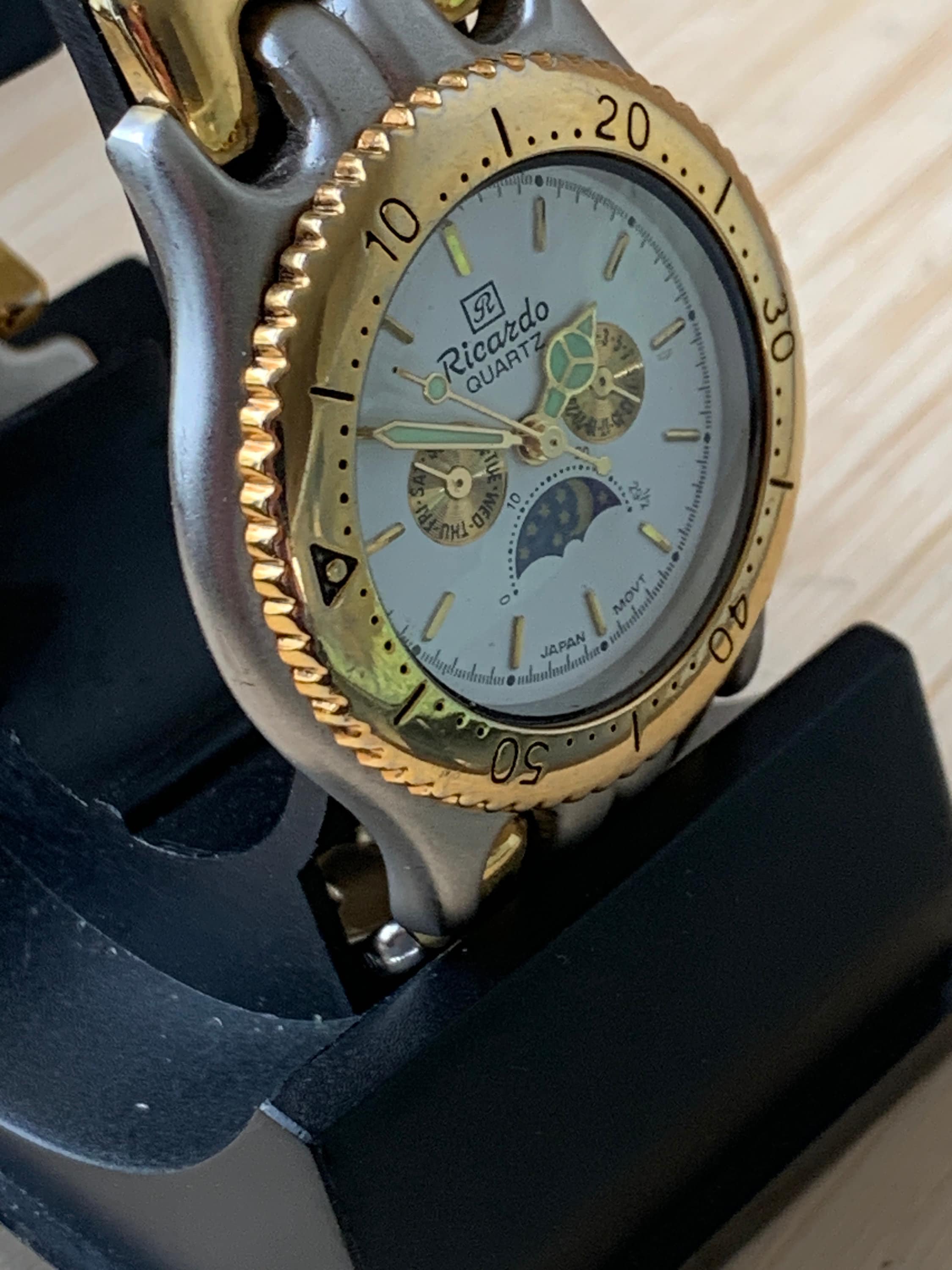 Unisex 37mm Ricardo Fashion Two Tone Bracelet Watch - Etsy