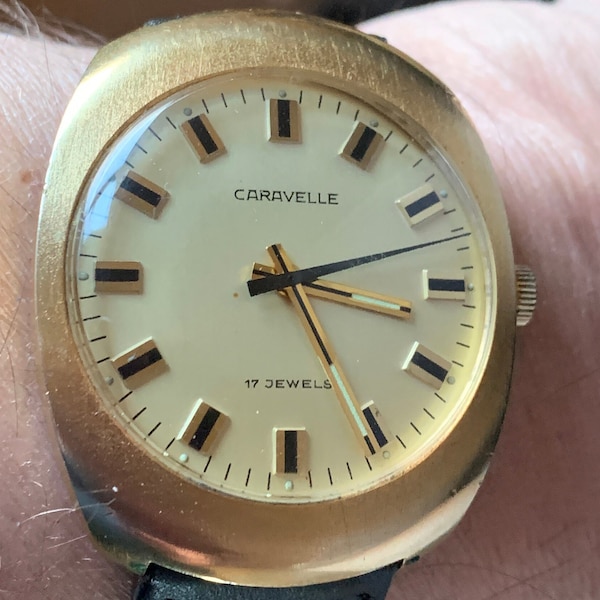 Unusual Gents 1970s Caravelle by Bulova wristwatch with PUW 560 movement