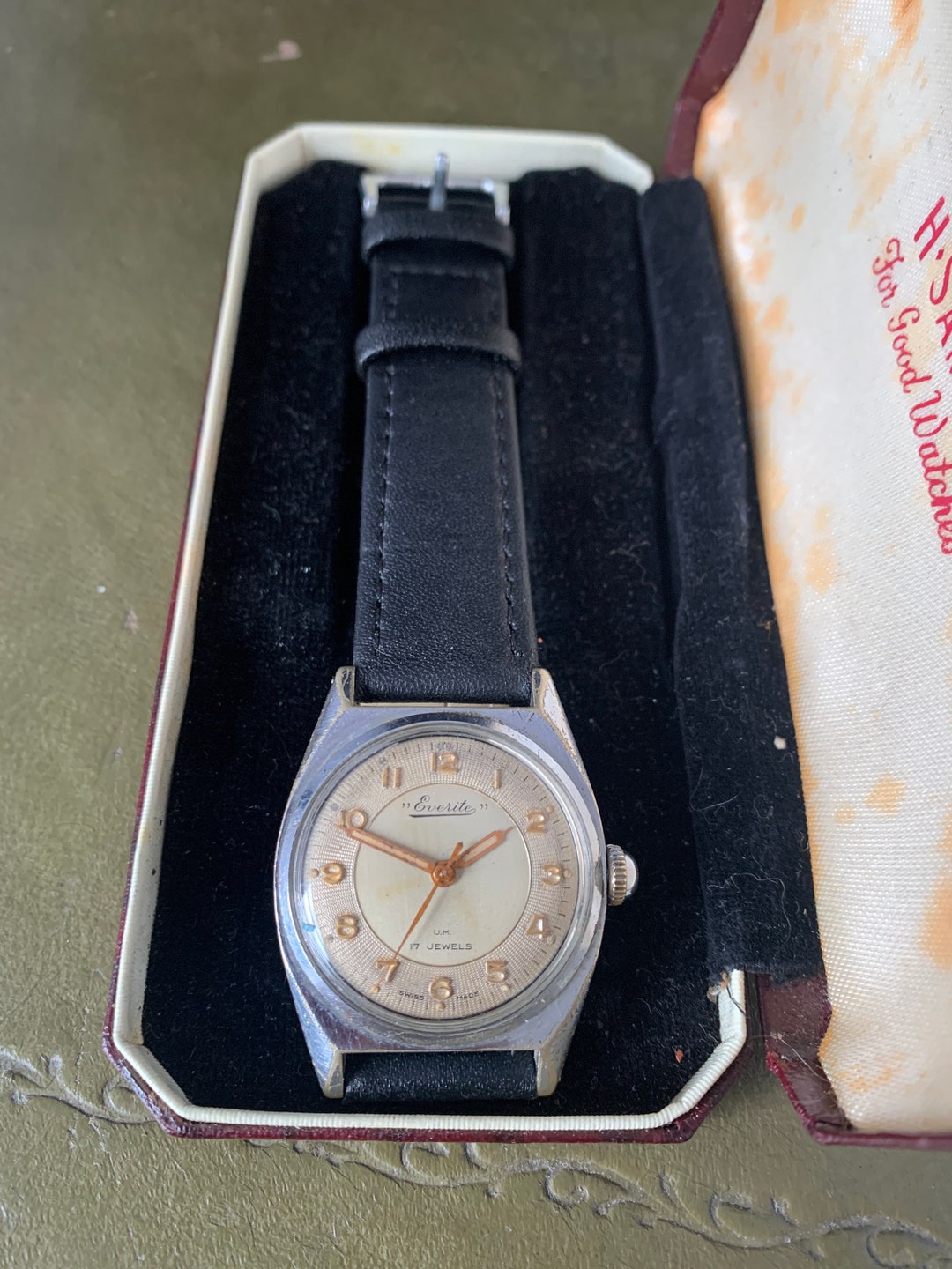 Everite king clearance watch