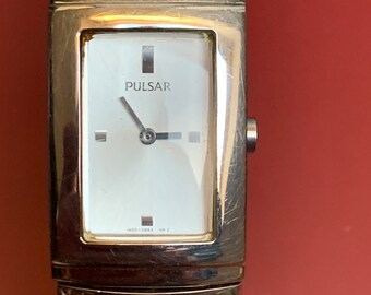 Pulsar Ladies Rectangular Quartz Watch 1N00 0ARO Etsy UK