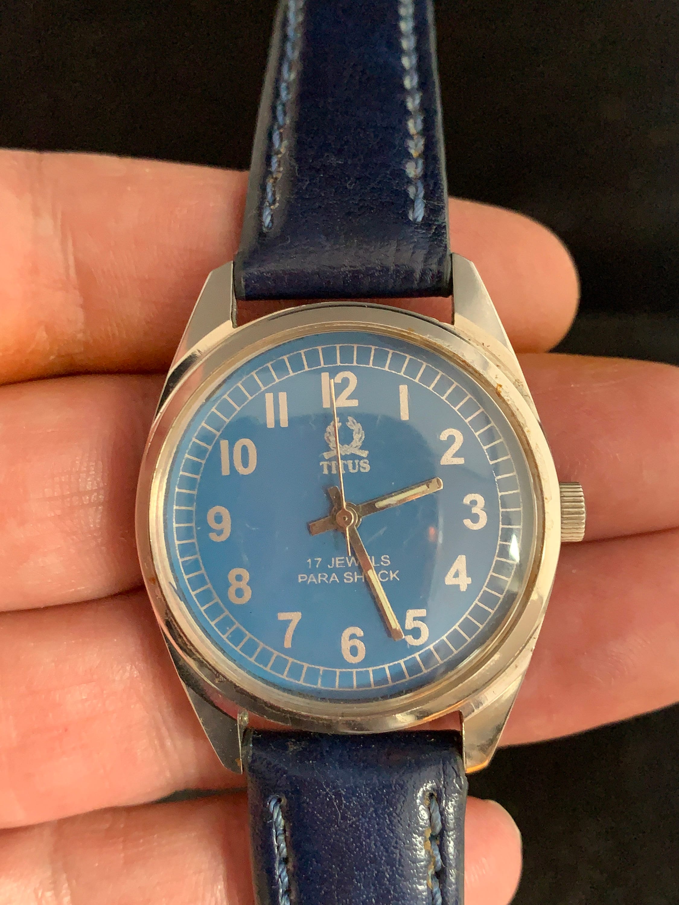 Vintage Titus 17 Jewels Para Shock Swiss Mechanical Watch With