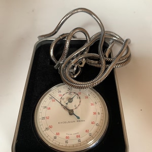 Vintage Rare Excelsior Park Stopwatch with top wind movement, Calibre 3364 image 11