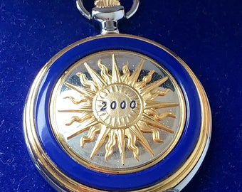 Hermoso reloj de bolsillo milenario coleccionable Franklin Mint 2000 en caja original