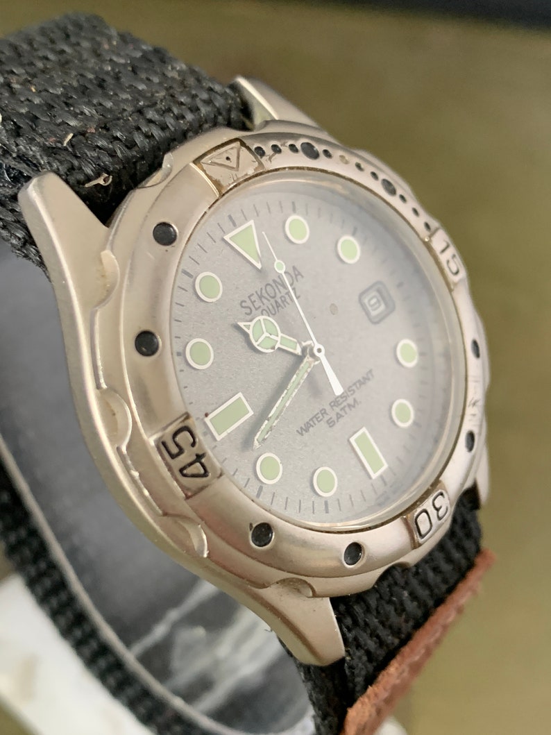 Sekonda Quartz Mens Watch Water Resistant 5ATM Date Display. Etsy UK