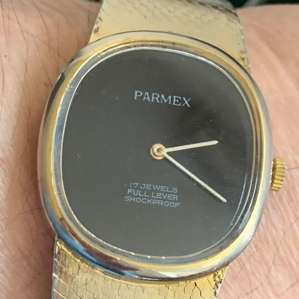 Vintage C1970s 80s Parmex Gents 17 Jewels with integrated strap and Black dial Dress watch