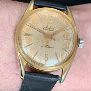 vintage Swiss Made Gents 21 rubis plaqué or ETA 2390 montre-bracelet Gent Accurist à remontage manuel C de la fin des années 50 et des années 60 en état d&#39;origine