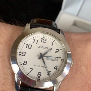 Gents  Lorus by Seiko Quartz VJ33-X005 Day/Date Watch