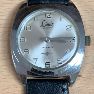 Vintage Limit International 17 Jewel incabloc mid size watch cal  FE 233-60