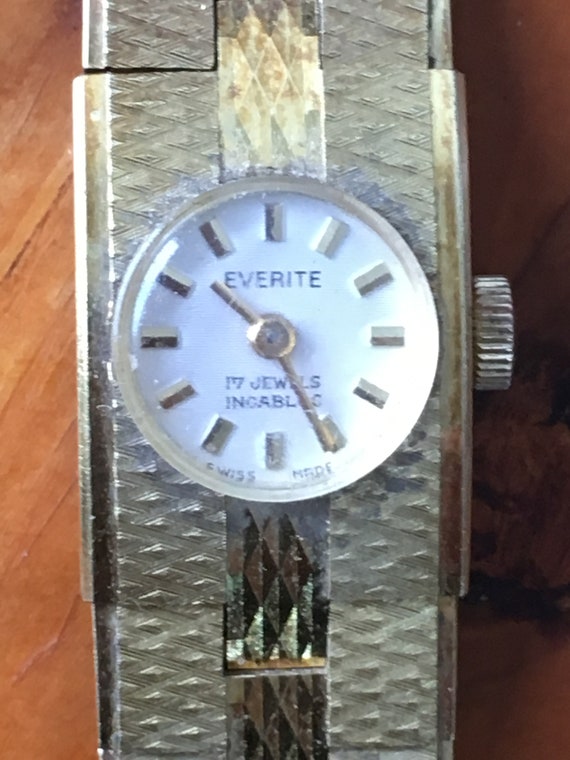 everite ladies gold watch