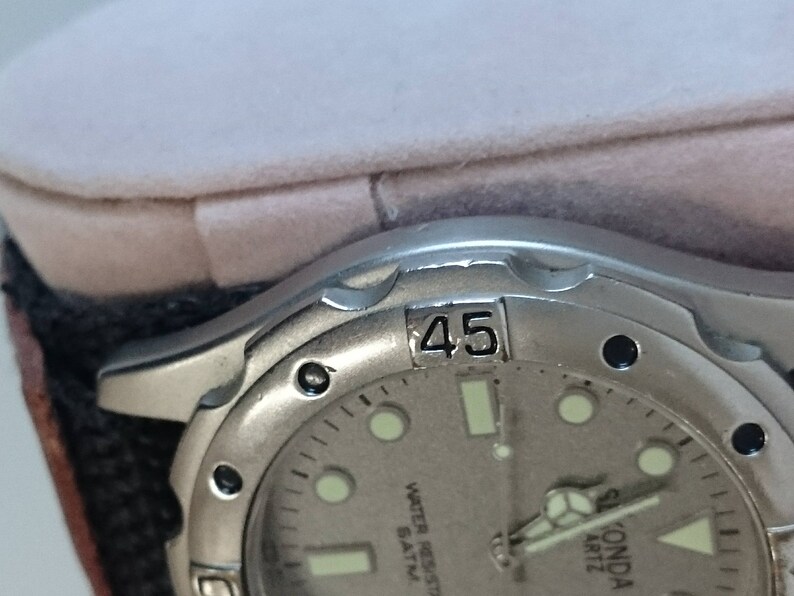 5atm water resistant