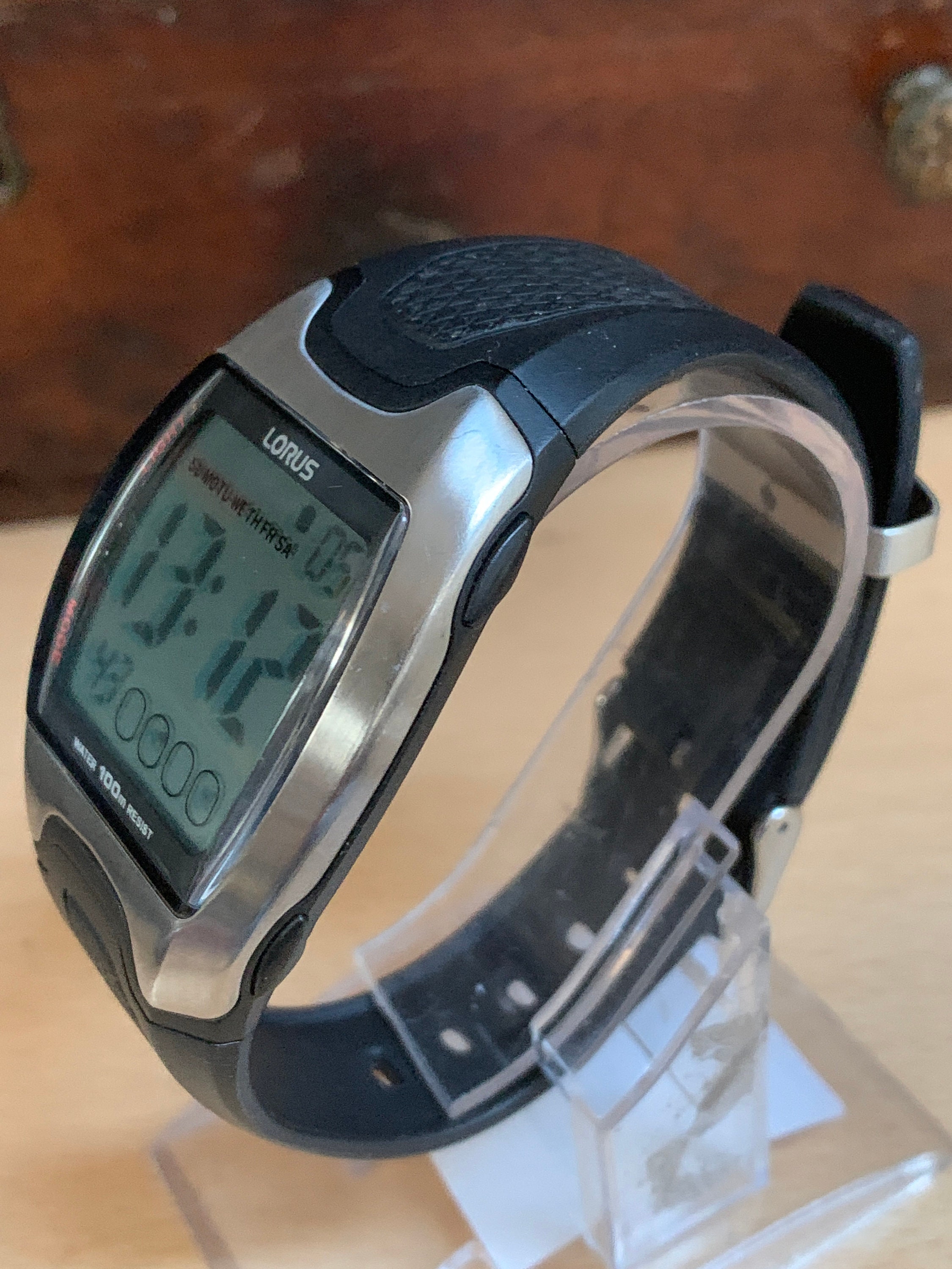 Lorus by Seiko Digital Z009X002 Chronograph Alarm Date Watch Etsy