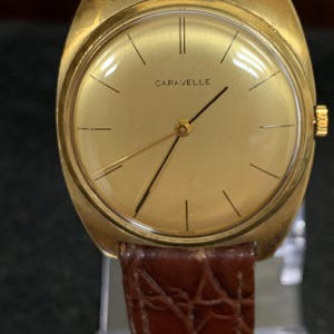 Gents 1970 Caravelle by Bulova wristwatch ST AS 1800 movement gold-tone dial AF image 3