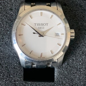 Vintage Tissot Classic Couturier  Bracelet watch (32mm)