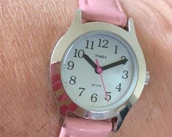 Montre Habillée Timex Vintage à Remontage Manuel - Modèle 319, Cuir, Pour Femme, Occasion