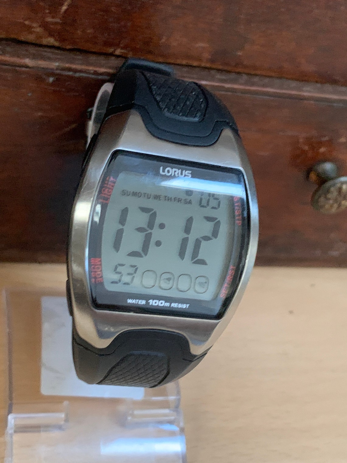 lorus digital watch how to change the time
