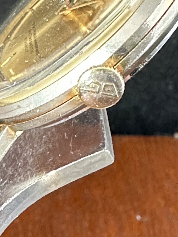 Vintage c1960s Omnia De Luxe 17 jewels, rare, Gold dial watch                                                                      . View 6
