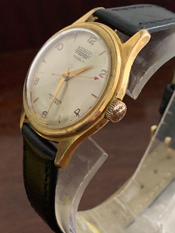 Montre à Quartz Vintage NAPPEY Besançon - Années 80 - Date, Aiguilles Lumineuses