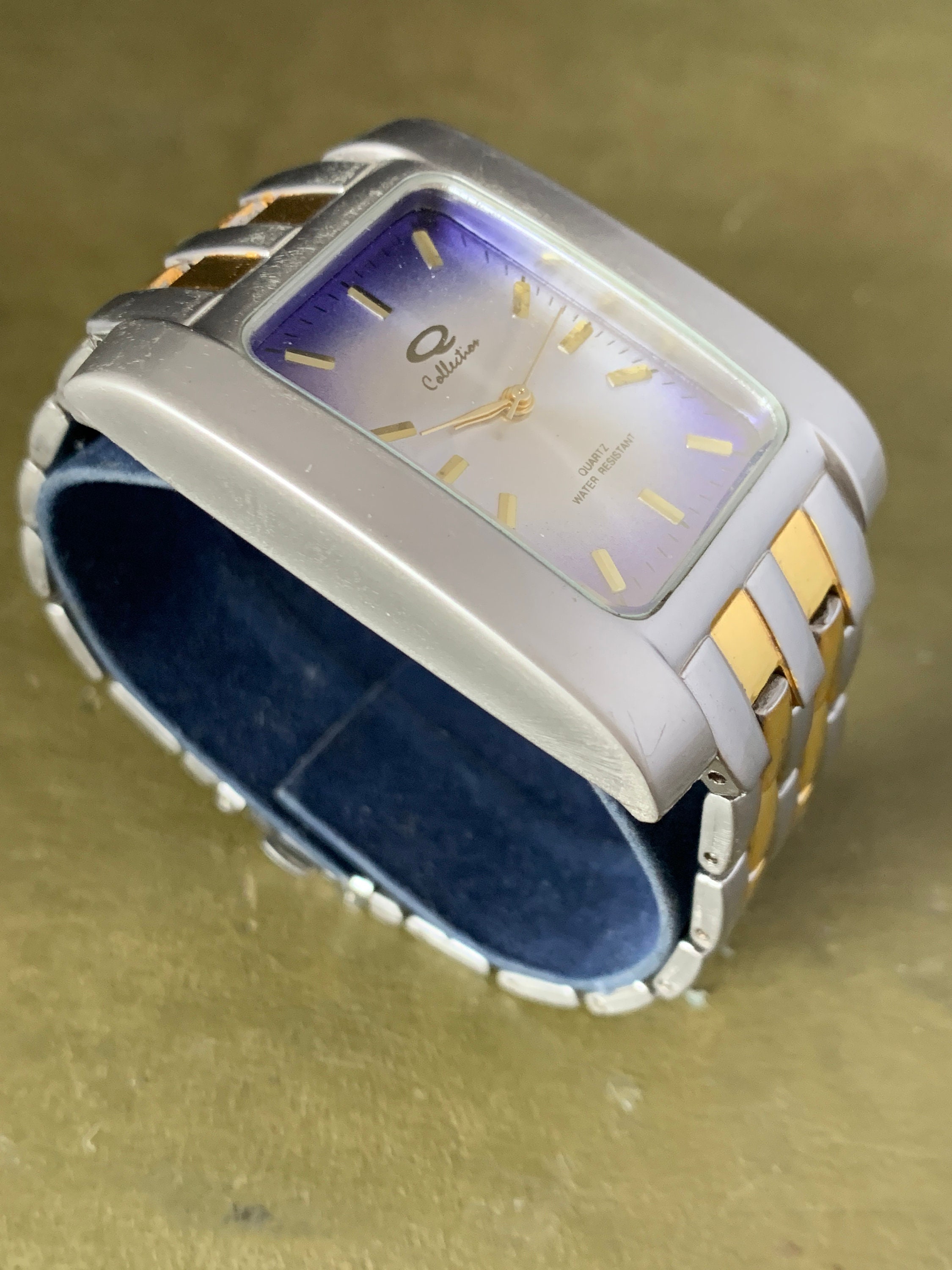 Quaker Factory Quartz Changeable Band Watch American Exchange Men main image 2