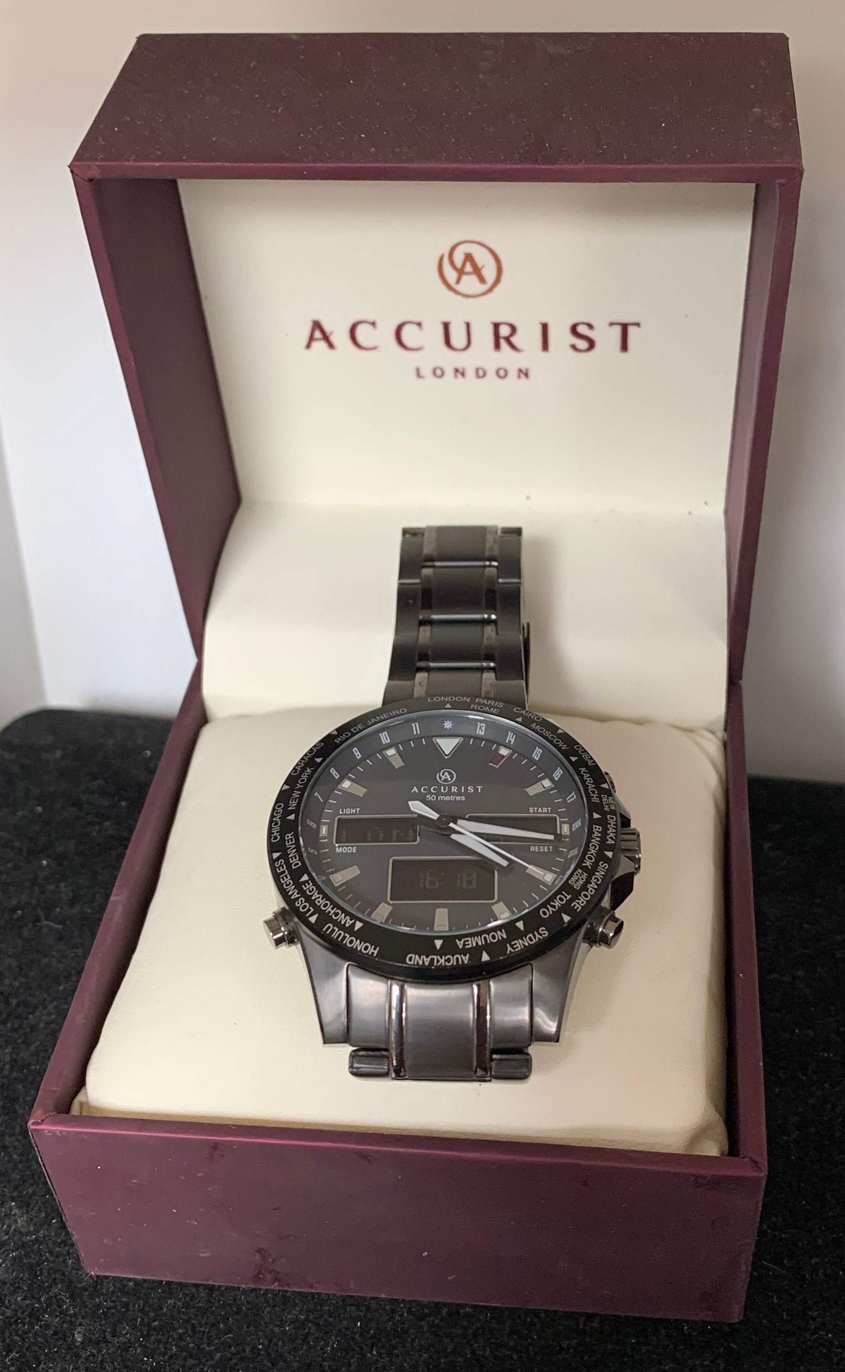 accurist world timer watch