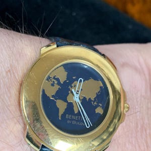 Vintage United Colors Benetton by Bulova Gold Map vintage quartz women&#39;s / unisex fashion watch