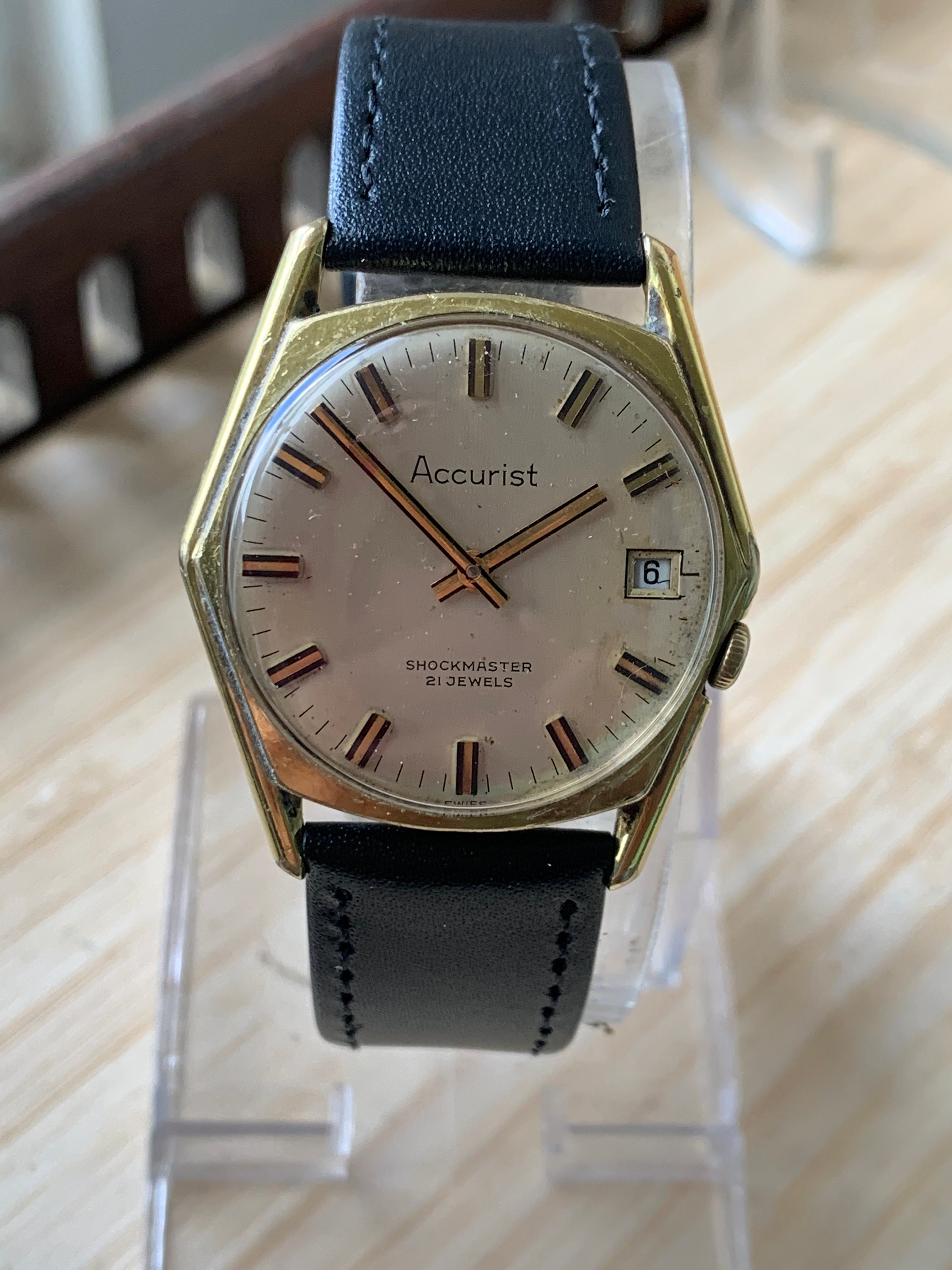Montre Femme Vintage Accurist - Mécanique Manuelle 21 Rubis - Boîtier Et Bracelet Plaqué Or - Occasion