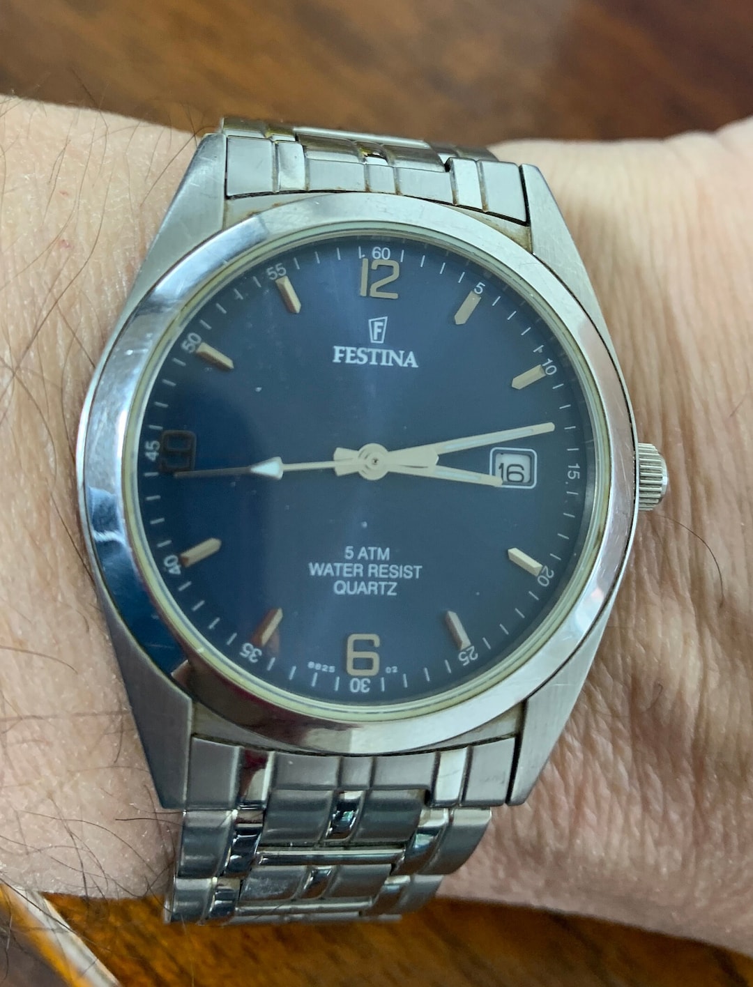 Vintage Festina Gents Bracelet Watch 8825 Blue Dial and Date All Stainless  Steel