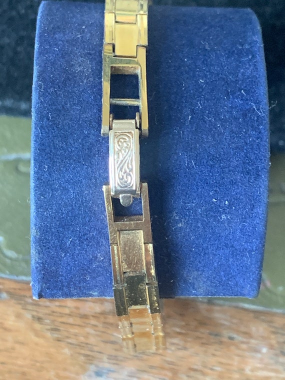 Vintage Ladies  Everite Quartz bracelet strap watch View 6
