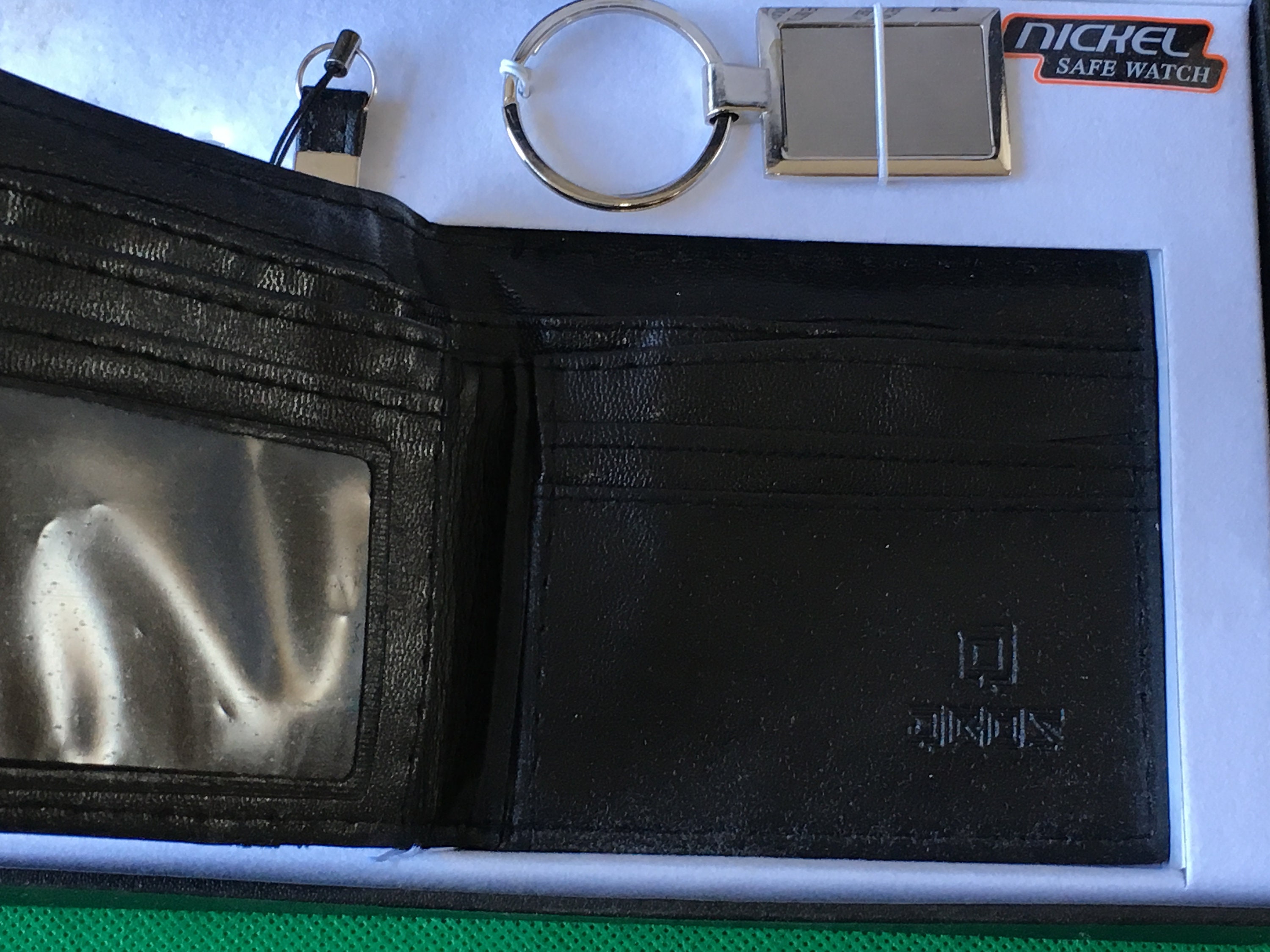 QBIZ GORGEOUS WOMEN GIFT SET WATCH, PEN AND KEY WALLET MSRP $99.99 il_fullxfull.1657175402_7q17.jpg main image 2