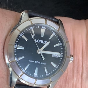 Lorus Mens Watch VX42-X206 by Seiko