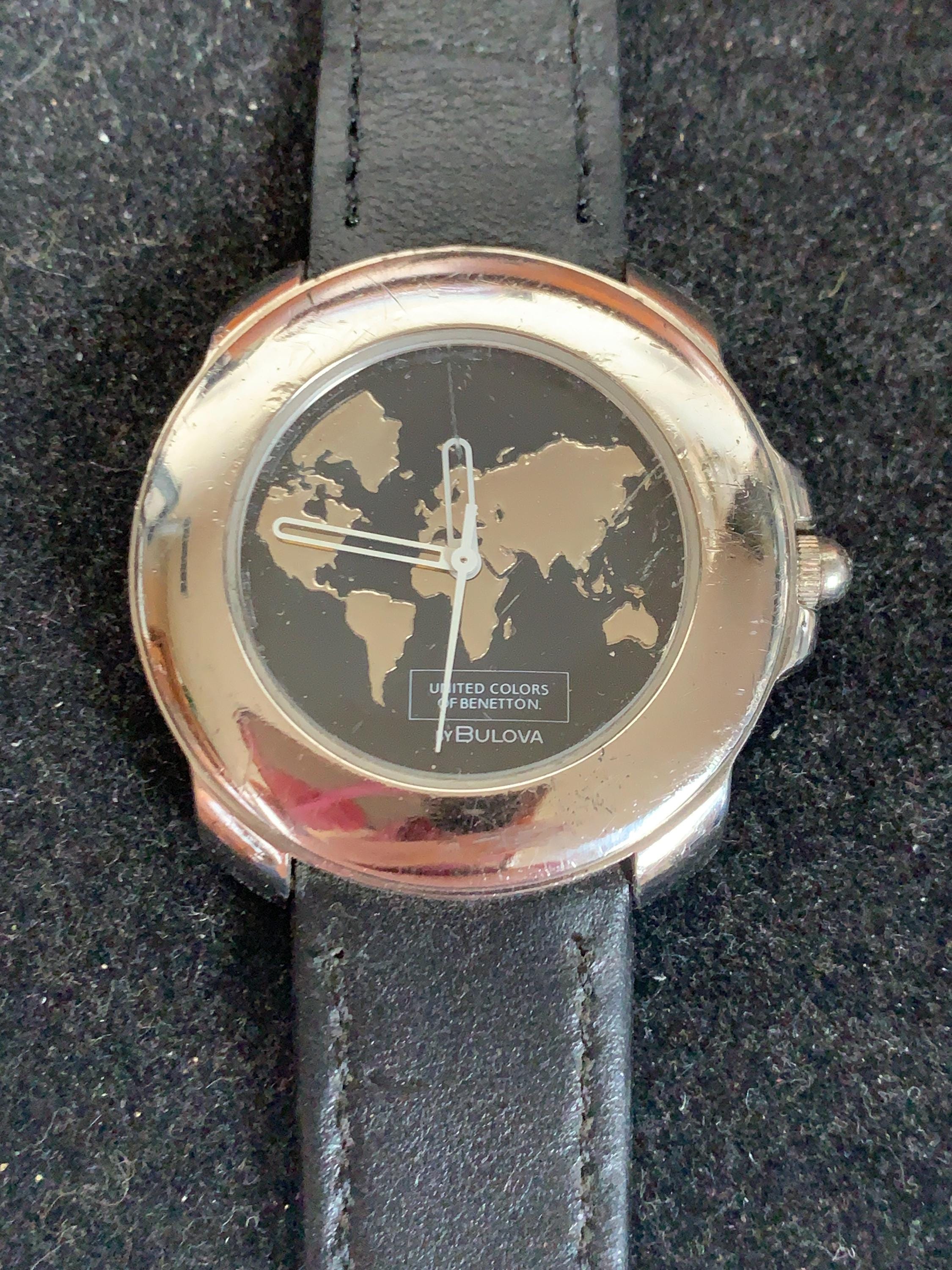 Montre Vintage Bulova Benetton Des Années 90 - Cadran 24h, Boîtier Doré 36mm, Bracelet Cuir Noir - Unisexe