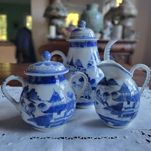 Antique Qing Chinese Export Porcelain Blue & White Canton Coffee Pot Set Pagoda Willow Pattern English Cottage Decor