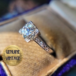 Vintage & Antique 1930s Art Deco Edwardian 0.99 Carat Total Weight Old European Cut Diamond Engagement Ring in Platinum | TheIdolsEye