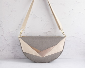 Moon Bag Dreiecke Beige mit Reißverschlusstasche - Halbmondtasche