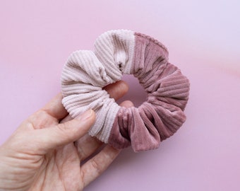 Scrunchie Cord Bicolor Rosé - fabric scrunchie made of corduroy old pink and pink