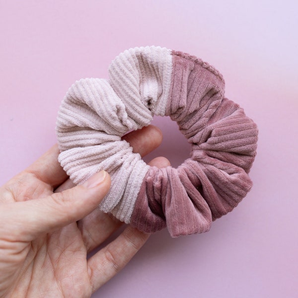 Scrunchie Cord Bicolor Rosé - fabric scrunchie made of corduroy old pink and pink