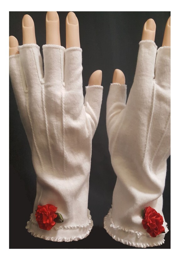 half finger white gloves