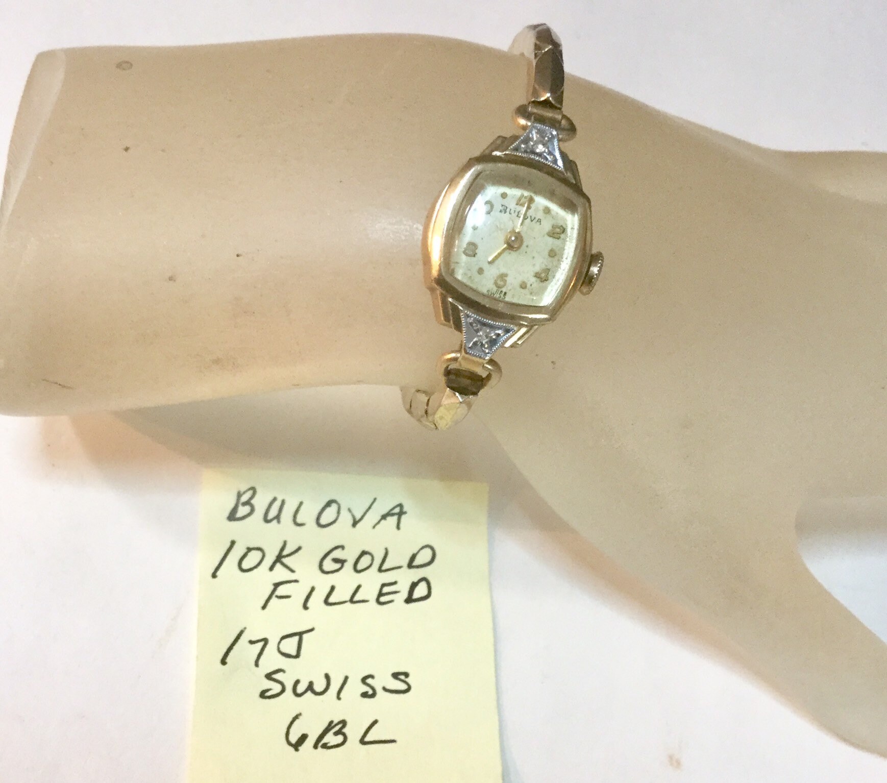 Vintage Bulova Ladys Gold Filled Wrist Watch 17 Jewel Swiss Cal 6BL for