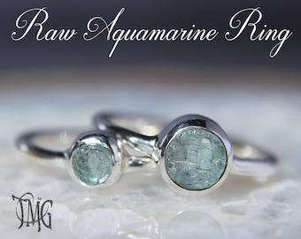 Roher Aquamarin Ring, Geburtsstein März, Aquamarin Ring, Roher echter Edelstein Ring, Zierliche Kristall Ring, Sterling Silber