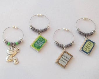 Shakespeare Book Set - Book Club Wine Charms - No Hook, Easy Open, Stocking Stuffer - Hamlet, Much ado about nothing, Midsummer Nights Dream
