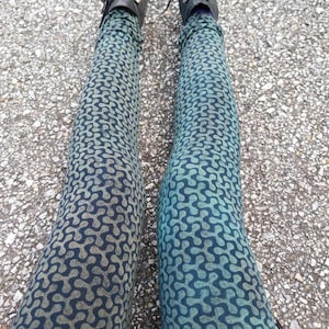 Alien greens Leggings/Tribal Leggings/Yoga leggings/Green Leggings/Goa leggings/Festival Leggings/Geometric Leggings/ Puzzle leggings